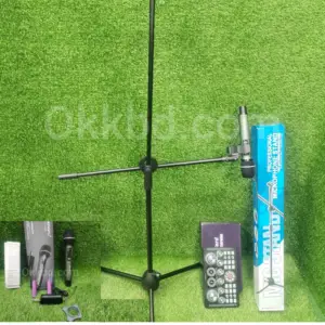Shengfu single  Wireless Microphone + Q7 Sound Card with Mic Stand